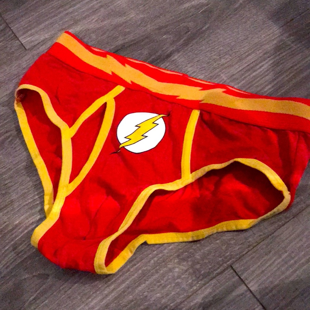 Flash comic briefs